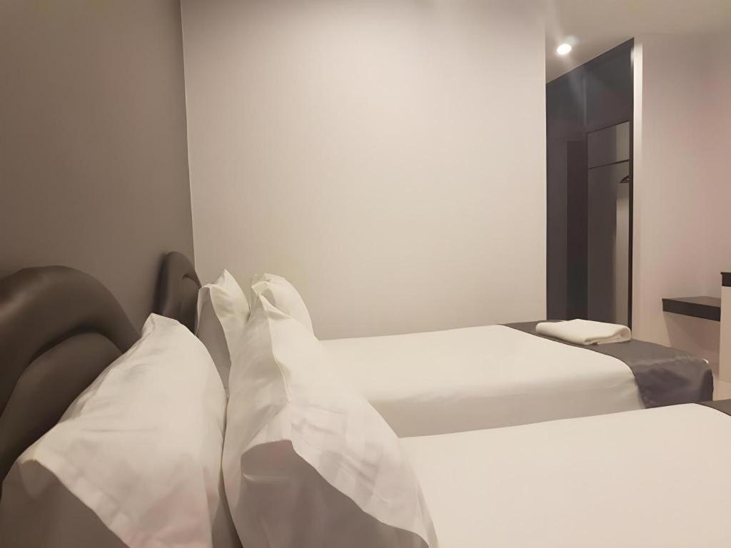 The Bed Hotel Phitsanulok Extérieur photo