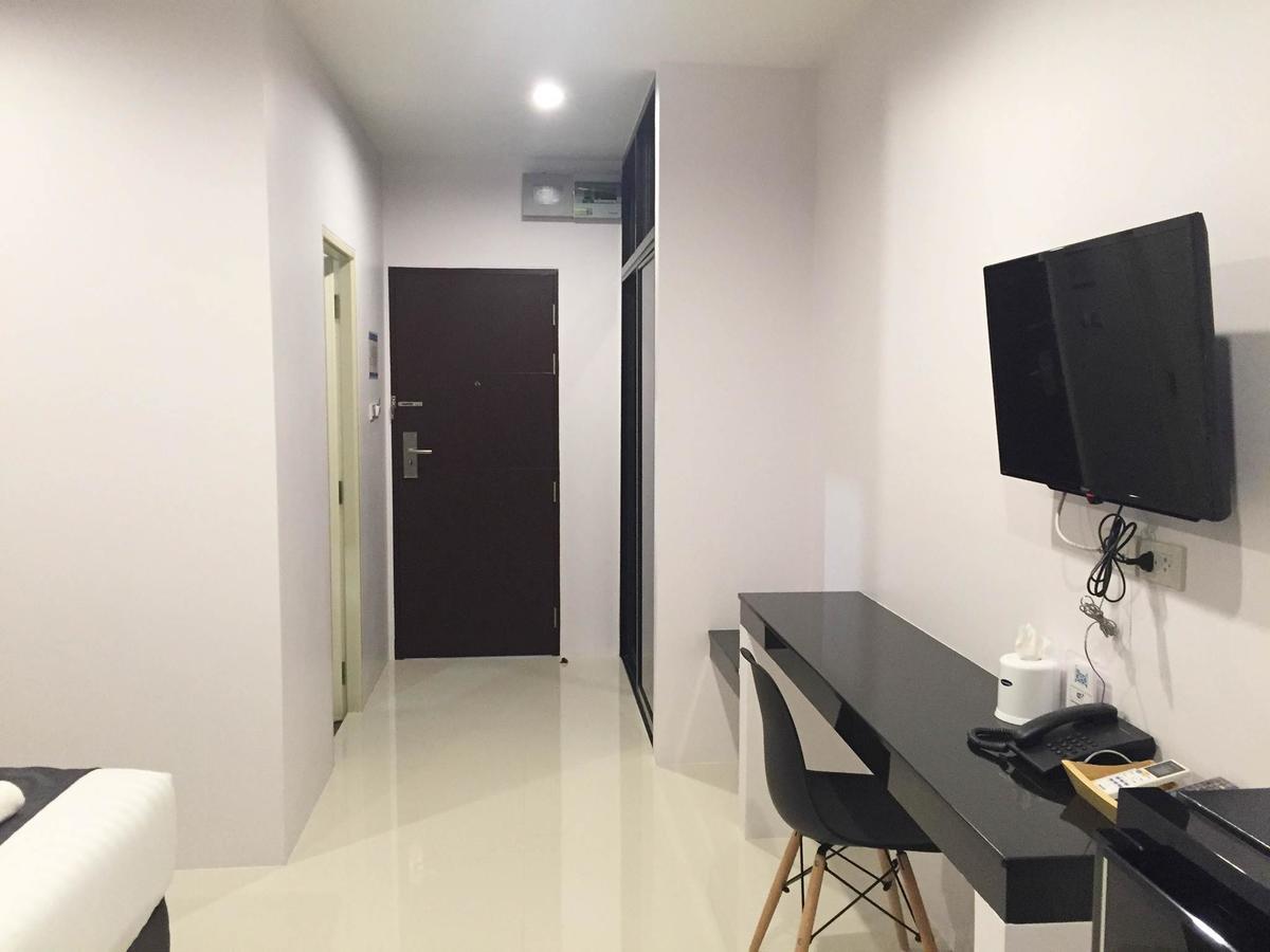 The Bed Hotel Phitsanulok Extérieur photo