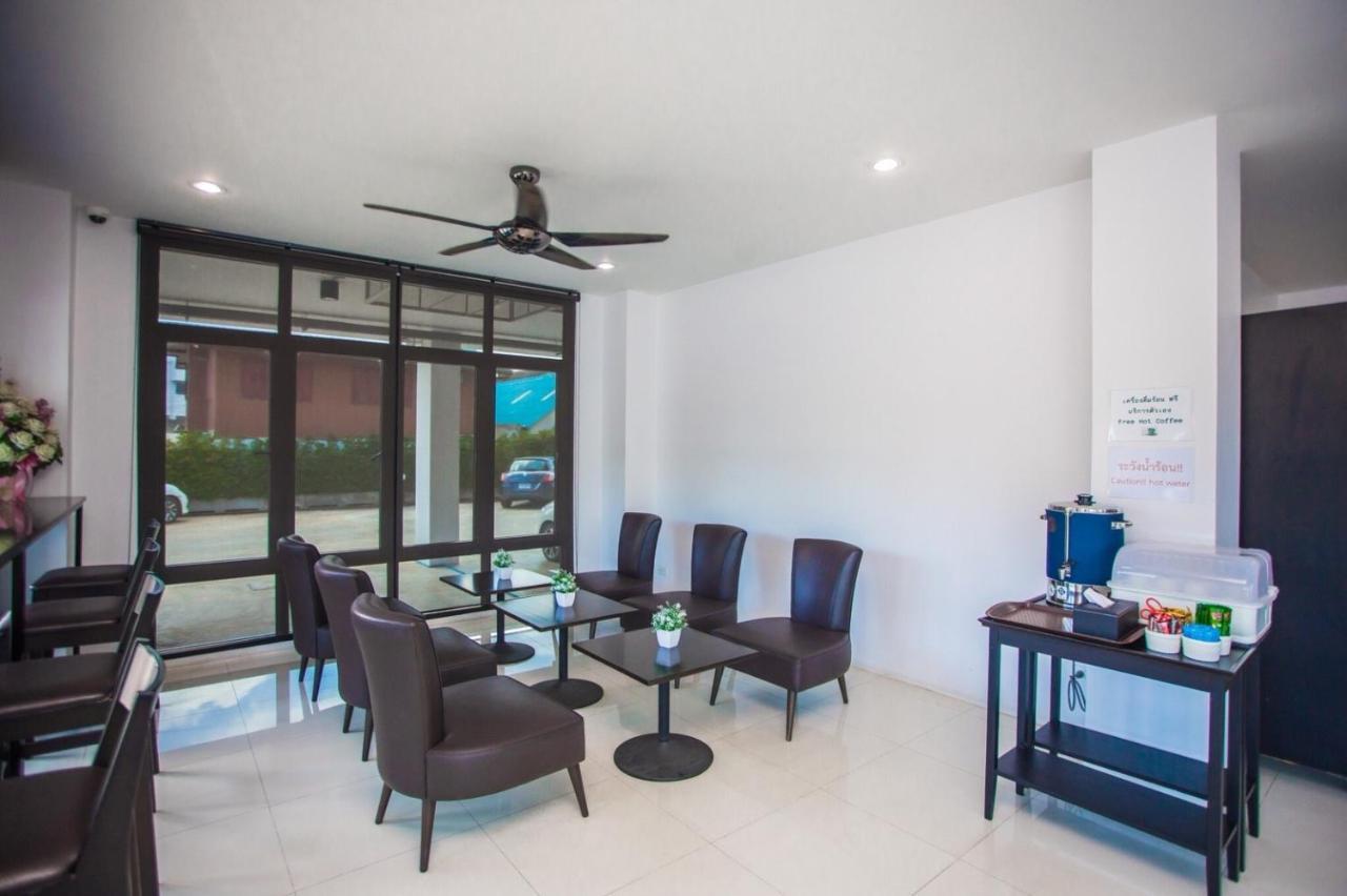The Bed Hotel Phitsanulok Extérieur photo