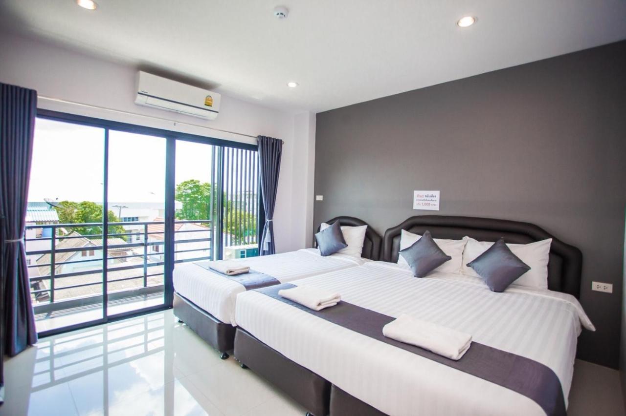 The Bed Hotel Phitsanulok Extérieur photo