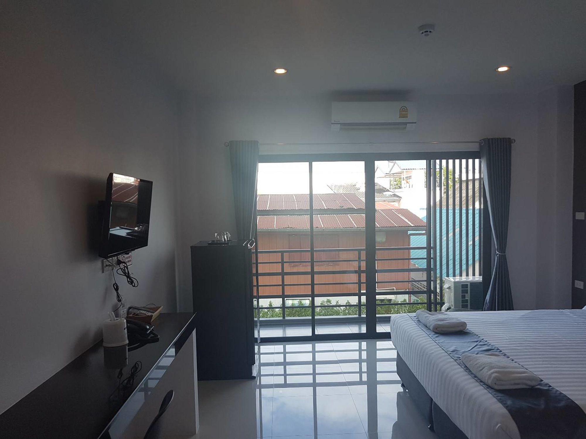 The Bed Hotel Phitsanulok Extérieur photo